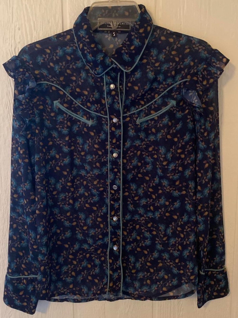 Double D Ranch pearl snap button up floral western blouse S NWOT